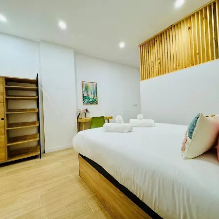 Loft 1 - Space & Conform Close To Center 아파트