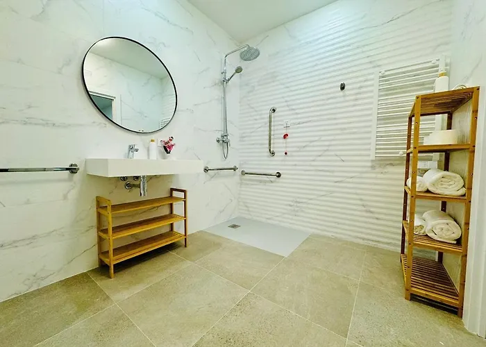 Loft 1 - Space & Conform Close To Center * Valenza